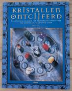 Boek Kristallen ontcijferd - Sue Lilly, Ophalen of Verzenden, Zo goed als nieuw, Spiritualiteit algemeen, Achtergrond en Informatie