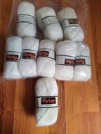 Nieuwe bollen wol. crème. Parley. Valy. 9 stuks., Ophalen of Verzenden, Nieuw, Breien of Haken, Wol of Garen
