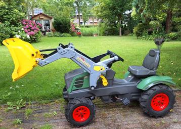 Rolly Toys Tractor Fendt 211 Vario luchtbanden met voorlader beschikbaar voor biedingen