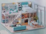 CuteBee Loft Apartment Miniature Scene, Ophalen of Verzenden, Zo goed als nieuw, Groter dan 1:32