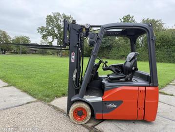Linde 1600KG BJ2017 3-delig Freelift Sideshift 4e vent 195cm beschikbaar voor biedingen