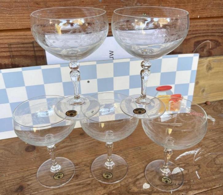 Vijf stuks kristallen cocktailglazen van Bohemia, Antiek en Kunst, Antiek | Glas en Kristal, Ophalen of Verzenden