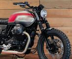 Moto Guzzi V7 III Bates koplamp & speedometer beugel, Motoren, Ophalen of Verzenden
