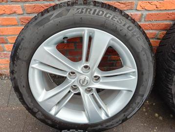 Bridgestone Blizzak Winterbanden 215/55R17 Opel Insignia B beschikbaar voor biedingen