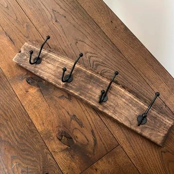 Mooie kapstok 4 haken Mango- hout / zo goed als nieuw! beschikbaar voor biedingen