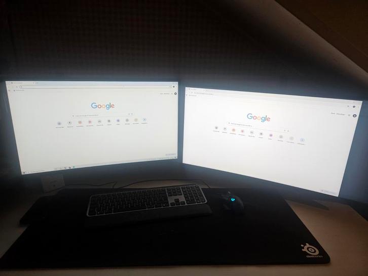 2x Samsung Curved 27" Monitor, Computers en Software, Monitoren, Ophalen of Verzenden