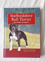 De Staffordshire Bull Terrier, Ophalen of Verzenden, Gelezen, Honden