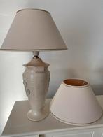 2 Licht Beige Lampenkappen - 35cm, Ophalen of Verzenden, Zo goed als nieuw, Stof, Minder dan 100 cm