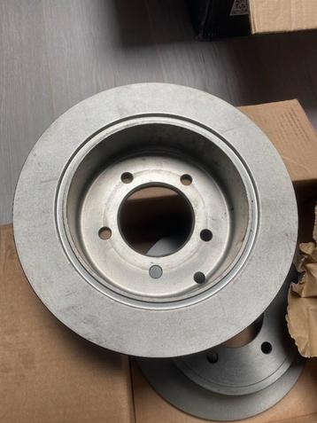 Remschijfen BREMBO COATED DISC LINE 08.A114.31 262x10mm beschikbaar voor biedingen