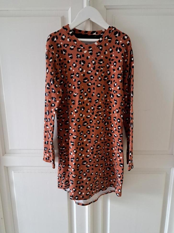 panterprint jurkje 134/140, Kinderen en Baby's, Kinderkleding | Maat 134, Gebruikt, Meisje, Jurk of Rok, Ophalen of Verzenden