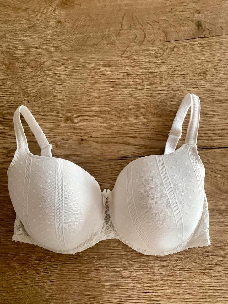 Prima donna 85D voorgevormd ivoor, Kleding | Dames, Ondergoed en Lingerie, BH, Overige kleuren, Ophalen of Verzenden