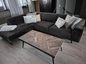 Salontafel BePure hout met staal beschikbaar voor biedingen