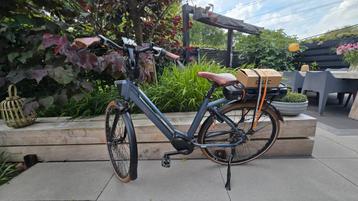 Onderdelen 2 Qwic E-bikes MN380. Motor stuk! beschikbaar voor biedingen