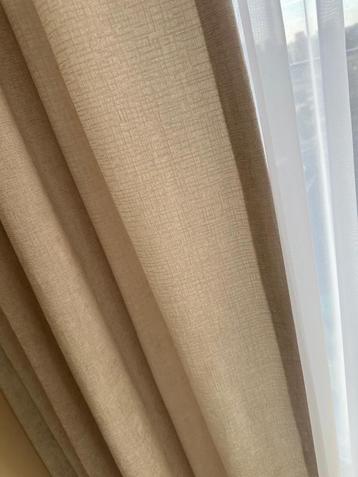 Velours gordijnen beige/zandkleur + vitrages beschikbaar voor biedingen