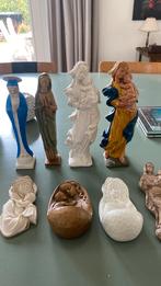 Maria met kind beeldjes en wijwater bakjes, Antiek en Kunst, Kunst | Beelden en Houtsnijwerken, Ophalen of Verzenden