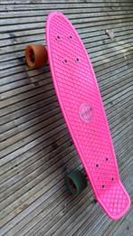 Gratis skateboard, Sport en Fitness, Skateboarden, Ophalen, Zo goed als nieuw