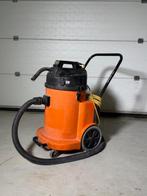Numatic NVDQ 900 stofzuiger, Ophalen, Zo goed als nieuw, Stofzuiger