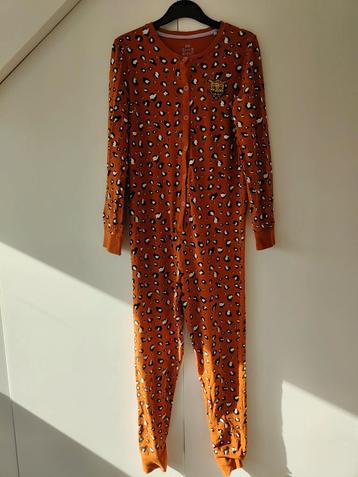 WE Pyjama Onesie Maat 134/140 beschikbaar voor biedingen