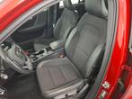 Volvo XC40 1.5 T5 Twin Engine Momentum Pro | Keyless start |, Stof, Gebruikt, Lichtsensor, Met garantie (alle)