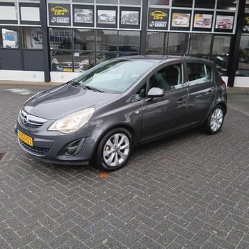 Opel Corsa 1.2-16V Cosmo beschikbaar voor biedingen