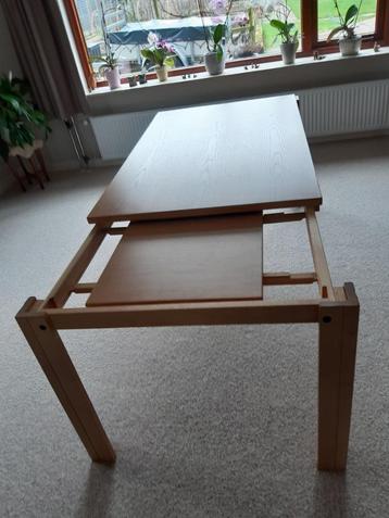 Eettafel uitschuifbaar eikenhout