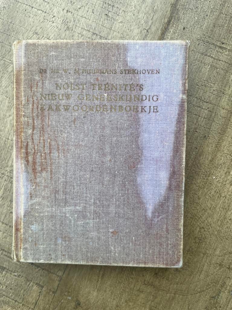 Nolst Trénité's Nieuw Geneeskundig Zakwoordenboekje 1946, Boeken, Ophalen of Verzenden, Gelezen, Overige uitgevers, Nederlands