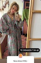 Joya’s Vida | Jurk lang Neva dress groen | One size, Kleding | Dames, Jurken, Nieuw, Ophalen of Verzenden