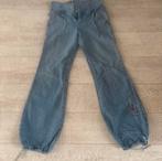 Erg leuke, aparte jeans Lois mt 36, Ophalen of Verzenden, Zo goed als nieuw, Blauw, W28 - W29 (confectie 36)