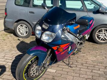 Yamaha Yzf750R parts beschikbaar voor biedingen