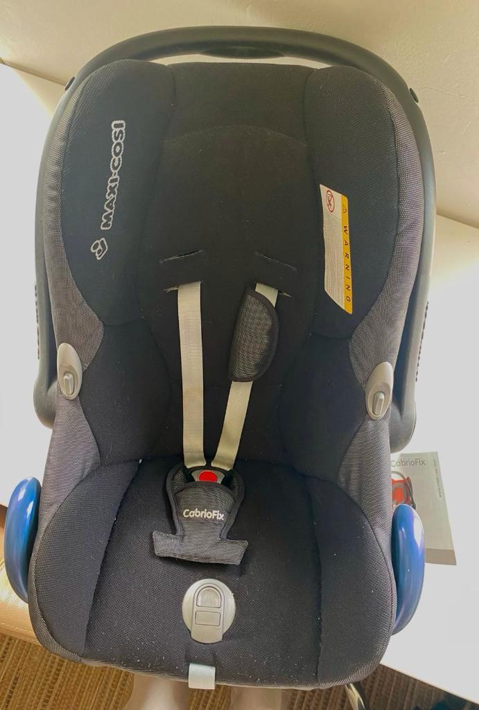 Maxi Cosy Cabrio Fix, Kinderen en Baby's, Autostoeltjes, Nieuw, Maxi-Cosi, 0 t/m 13 kg, Autogordel, Ophalen