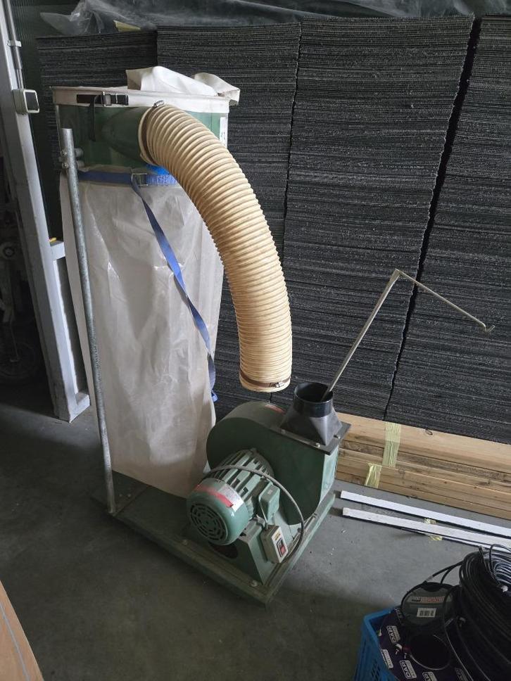 Houtafzuiging / afzuiginstallatie, Doe-het-zelf en Verbouw, Ventilatie en Afzuiging, Gebruikt, Afzuiger, Ophalen