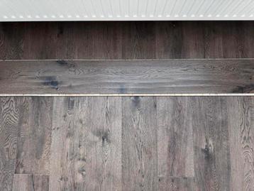 Blockwood Eiken Parket handgeschaafd circa 42 m2 beschikbaar voor biedingen