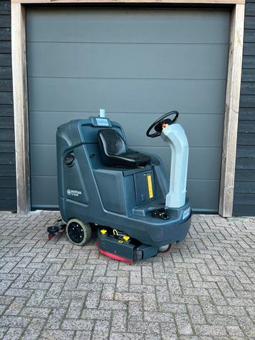 Schrobmachine | Nilfisk SC5000 | BJ 2021 | 325 uur beschikbaar voor biedingen