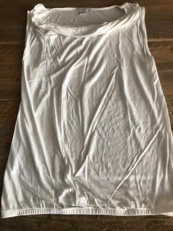 top (Amisu) beschikbaar voor biedingen