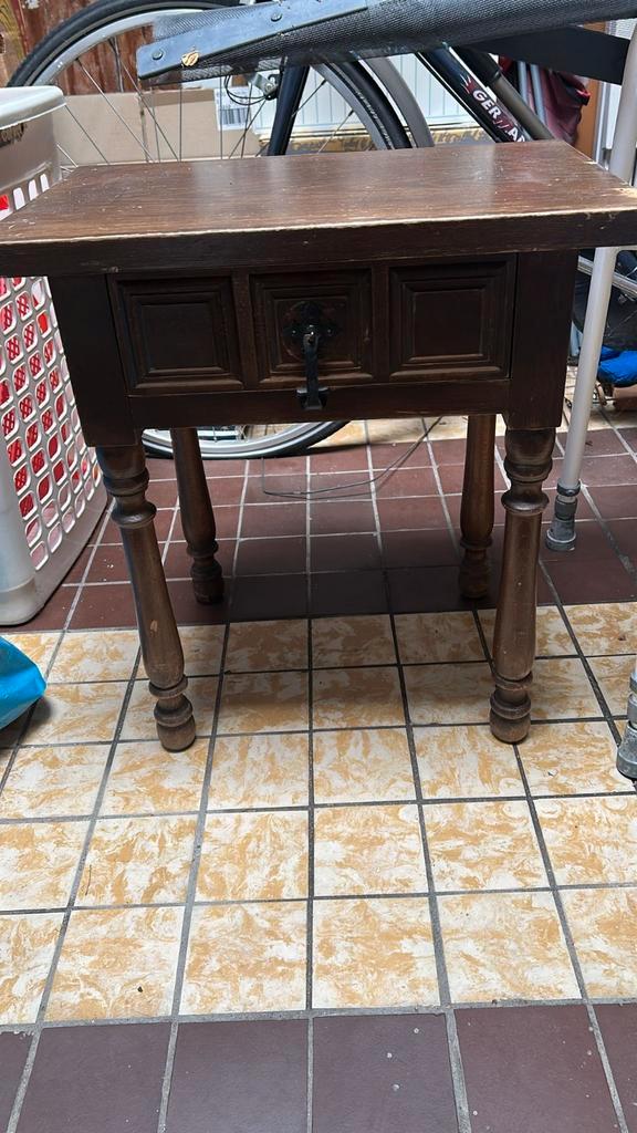 Antieke bijzet tafel, Antiek en Kunst, Antiek | Meubels | Tafels, Ophalen