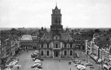 (301-072-017) Delft Stadhuis beschikbaar voor biedingen