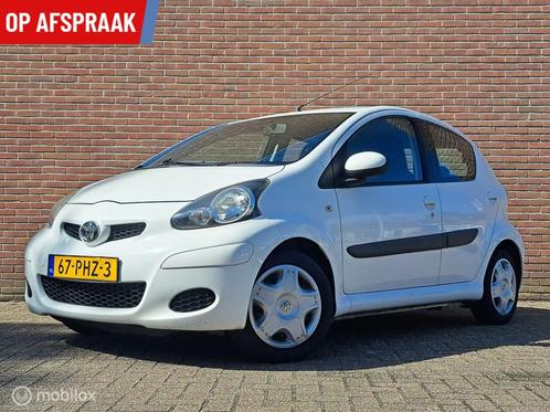 Toyota Aygo 1.0-12V Dynamic Navigator, Auto's, Toyota, Bedrijf, Te koop, Aygo, ABS, Airbags, Airconditioning, Alarm, Bluetooth