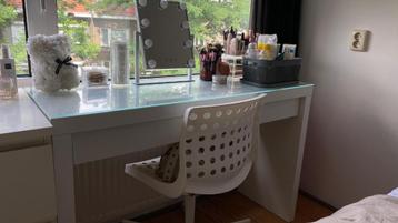 Ikea MALM toilettafel in wit beschikbaar voor biedingen