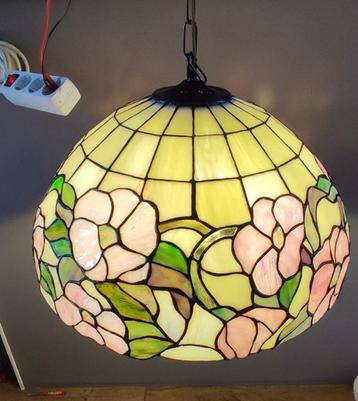 Tiffany grote hanglamp Ø51  31 cm – roze bloemclusters beschikbaar voor biedingen