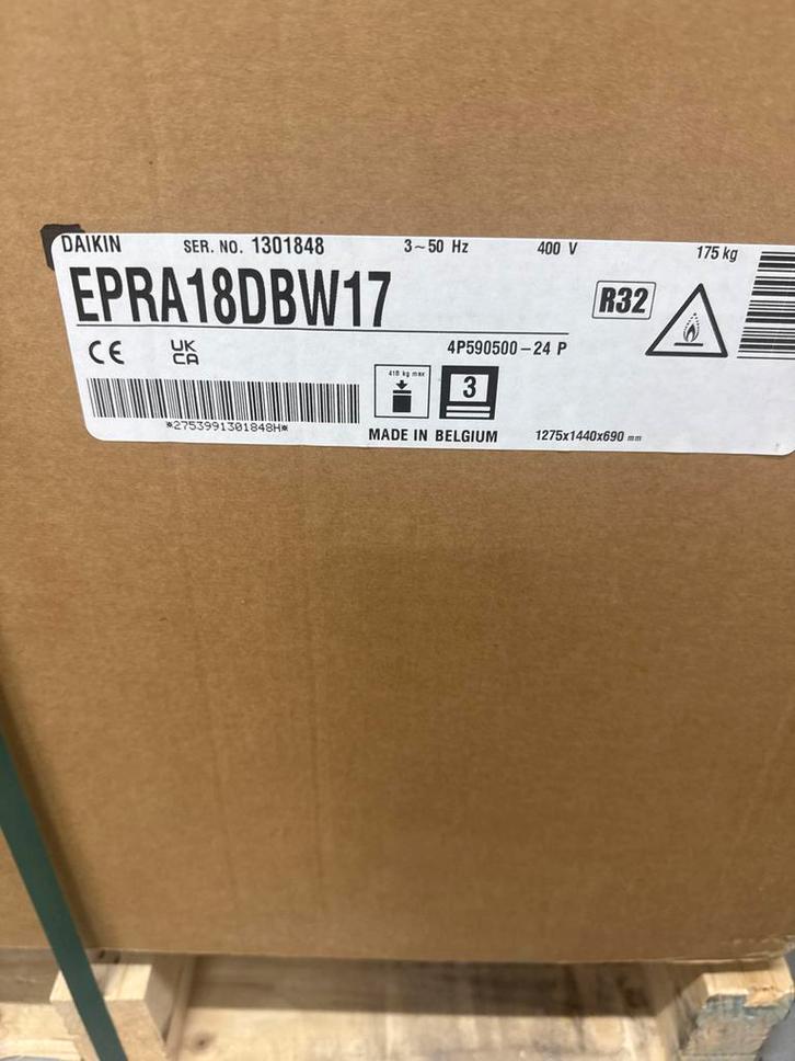 Daikin EPRA18DBW17 & ETBX16EF6V Koelmachine en Binnenunit, Doe-het-zelf en Verbouw, Verwarming en Radiatoren, Nieuw, Overige typen