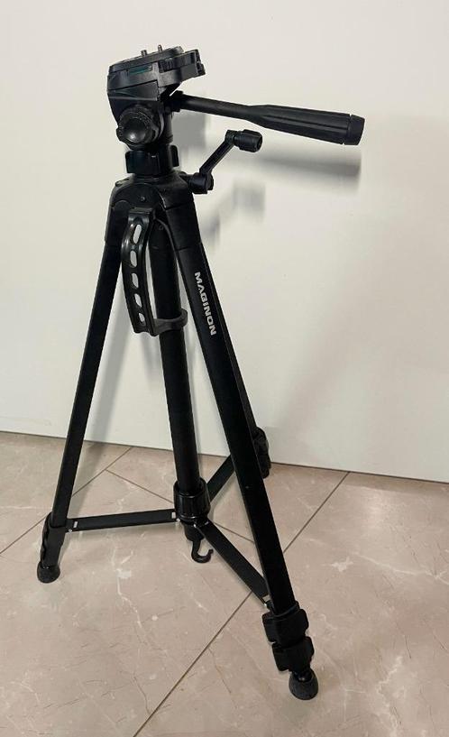 MAGINON mooi statief, Audio, Tv en Foto, Fotografie | Statieven en Balhoofden, Zo goed als nieuw, Driepoot, Ophalen of Verzenden