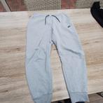 Nike tech broek maat L, Kleding | Heren, Sportkleding, Ophalen of Verzenden, Zo goed als nieuw
