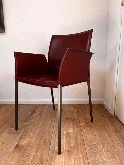 4x eetstoelen Lia van het Italiaanse designmerk Zanotta, Huis en Inrichting, Stoelen, Gebruikt, Vier, Leer, Metaal, Bruin, Ophalen
