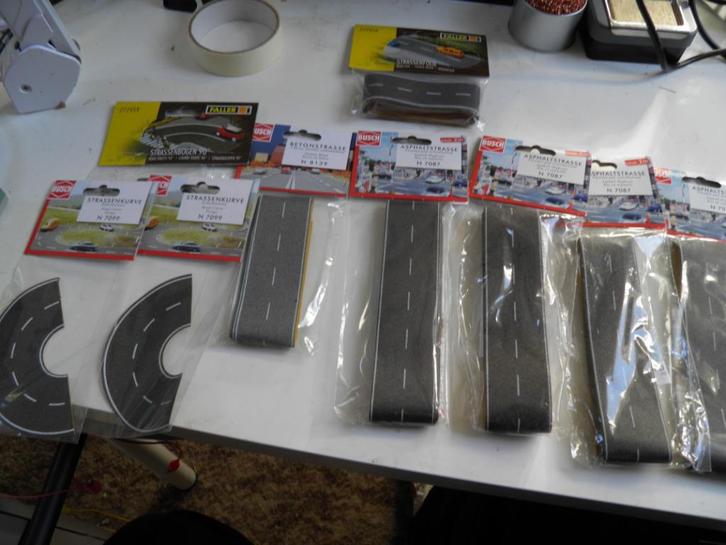 partij plakbare wegen en en bochten sets N-spoor, Hobby en Vrije tijd, Modeltreinen | N-Spoor, Nieuw, Brug, Tunnel of Gebouw, Gelijkstroom of Wisselstroom