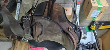 Barefoot cherokee zadel beschikbaar voor biedingen