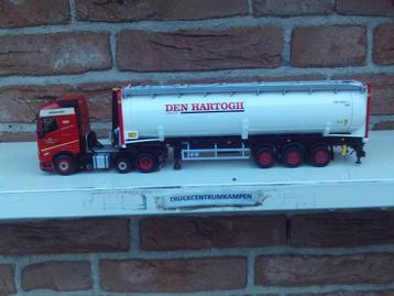 WSI  Volvo  FH5  Globetrotter  van  Den  Hartogh. beschikbaar voor biedingen