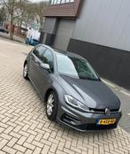 Volkswagen Golf 1.5 TSI 150pk 7-DSG 5D 2017 Grijs, Auto's, 65 €/maand, 1498 cc, Zwart, 4 cilinders