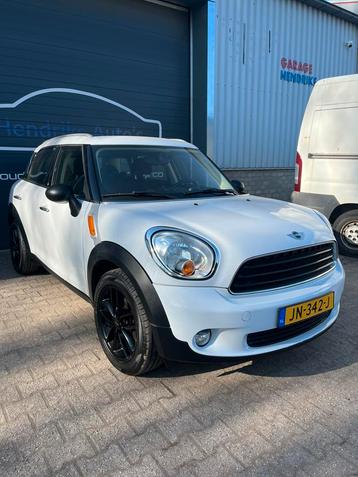 Mini Countryman 1.6 ONE AUT 2011 Wit beschikbaar voor biedingen