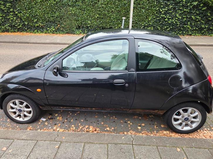 Ford Ka 1.3 I 51KW 2008 Zwart, Auto's, Ford, Particulier, Ka, ABS, Airbags, Airconditioning, Alarm, Centrale vergrendeling, Elektrische ramen