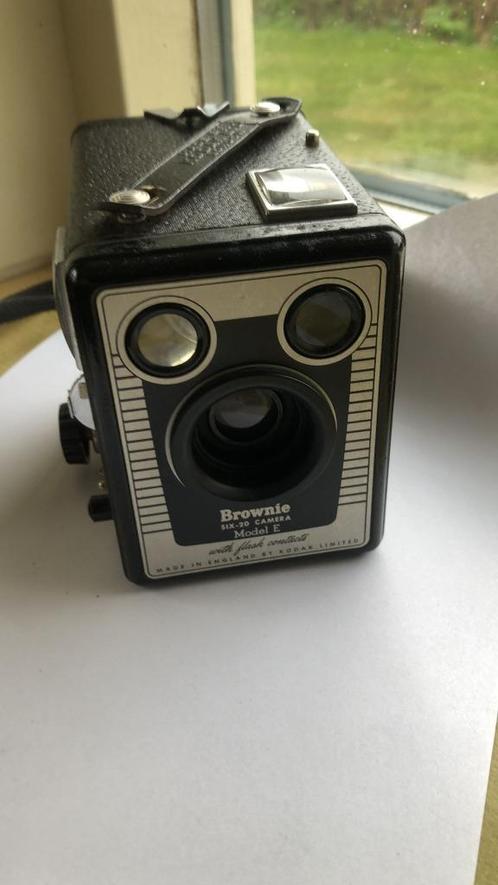 mooie brownie kodak - six-20 camera model E - kodak hawkeye, Audio, Tv en Foto, Fotocamera's Analoog, Gebruikt, Compact, Kodak